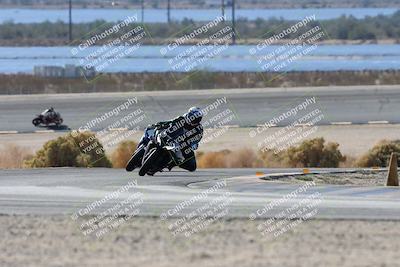 media/Nov-16-2025-Race Pace (Sun) [[8c5fa54630]]/Verified Riders/3-Turn 14 (1045am)/